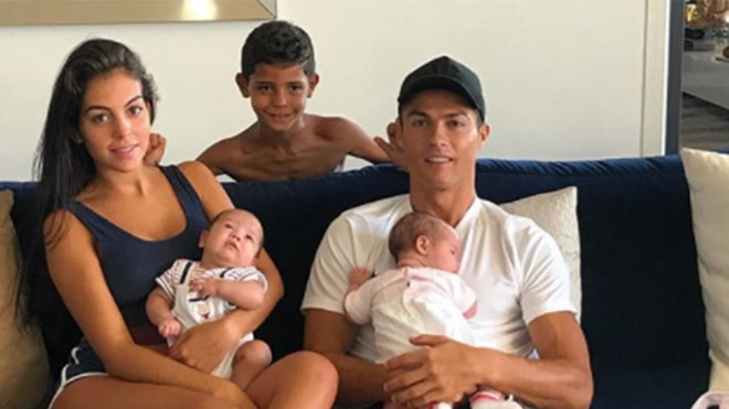 Vợ của Ronaldo là ai? Những điều chưa biết về Georgina Rodriguez