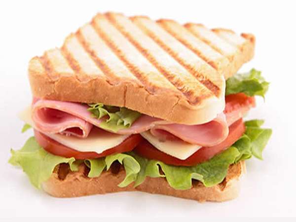 chế biến bánh mì sandwich (1) (1)